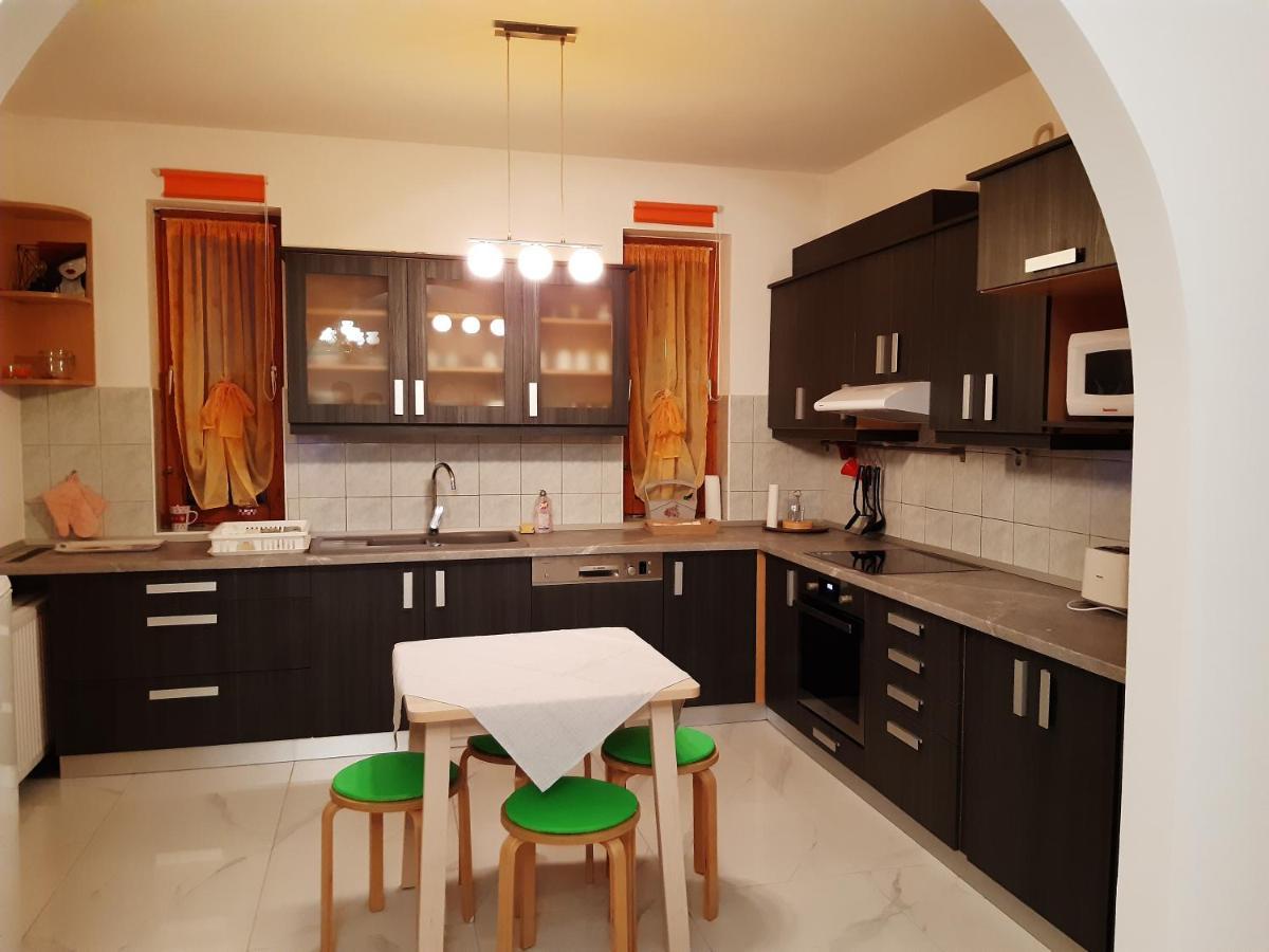 Villa Iris Egerszalók Εξωτερικό φωτογραφία